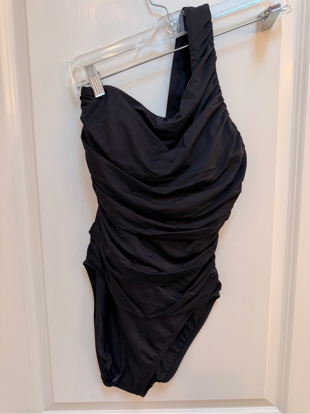 La Blanca Black One-Shoulder Ruched One-Piece Swimsuit - Mastectomy friendly